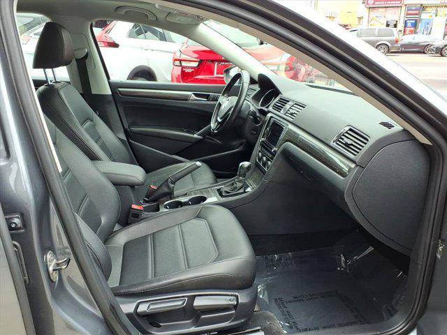 2017 Volkswagen Passat 1.8T SE