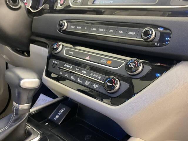 2020 Kia Sedona SX
