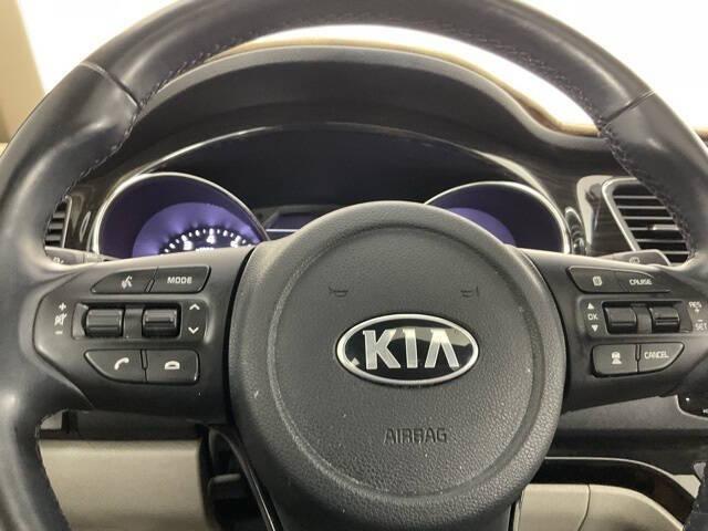 2020 Kia Sedona SX