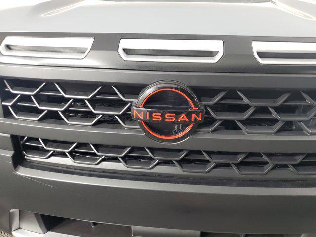 2025 Nissan Frontier Crew Cab PRO-4X 4x4