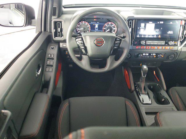 2025 Nissan Frontier Crew Cab PRO-4X 4x4