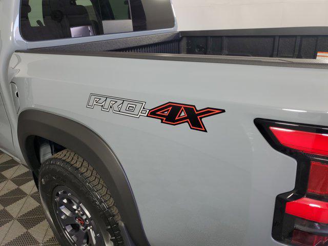 2025 Nissan Frontier Crew Cab PRO-4X 4x4