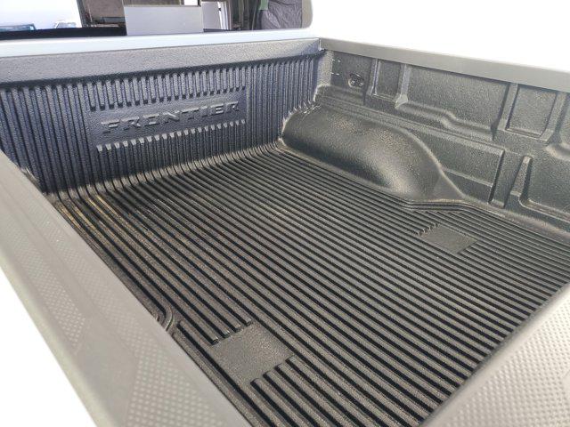 2025 Nissan Frontier Crew Cab PRO-4X 4x4