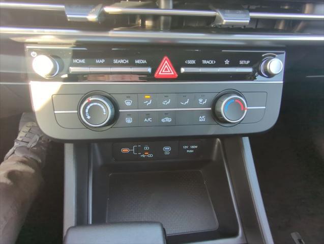 2026 Hyundai Santa Cruz SE