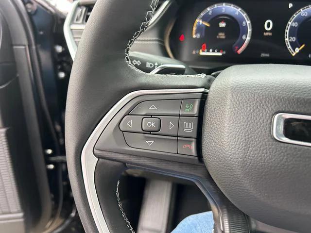 2025 Jeep Grand Cherokee Altitude X 4x4