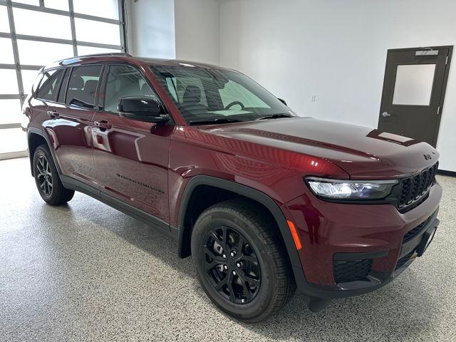 2025 Jeep Grand Cherokee GRAND CHEROKEE L ALTITUDE X 4X4