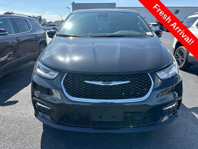2025 Chrysler Pacifica PACIFICA SELECT AWD
