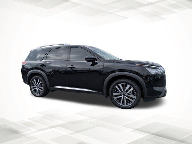 2022 Nissan Pathfinder Platinum 4WD