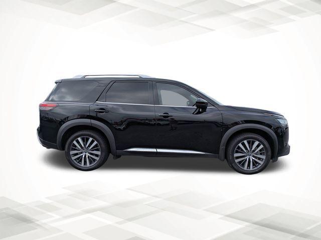 2022 Nissan Pathfinder Platinum 4WD