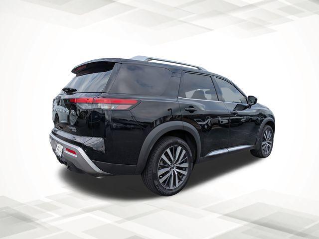 2022 Nissan Pathfinder Platinum 4WD