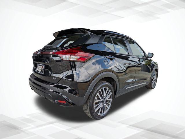 2024 Nissan Kicks SR Xtronic CVT