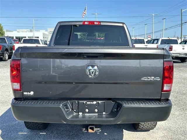2023 RAM 1500 Classic Tradesman Crew Cab 4x4 57 Box