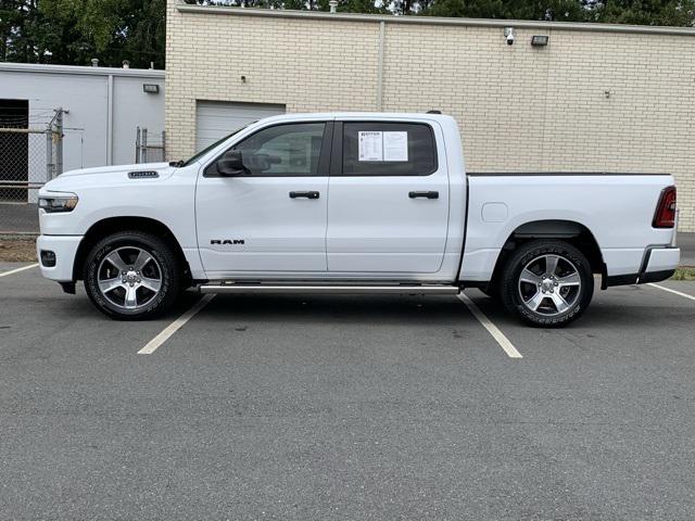 2025 RAM 1500 Tradesman Crew Cab 4x4 57 Box