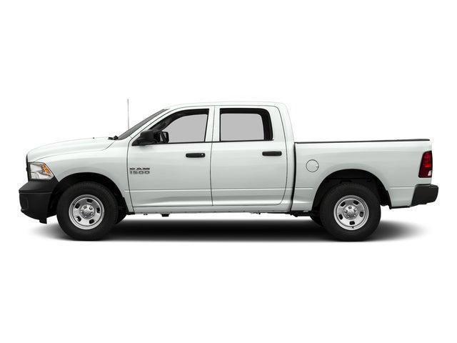 2017 RAM 1500 Express Crew Cab 4x4 57 Box
