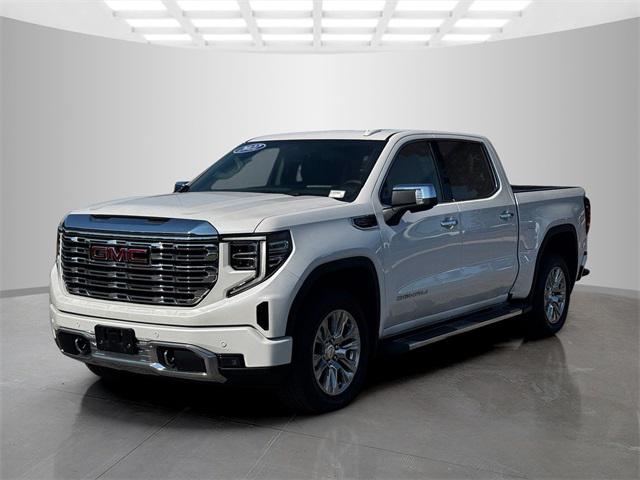 2022 GMC Sierra 1500 4WD Crew Cab Short Box Denali 2022 GMC Sierra 1500 4WD Crew Cab Short Box Denali