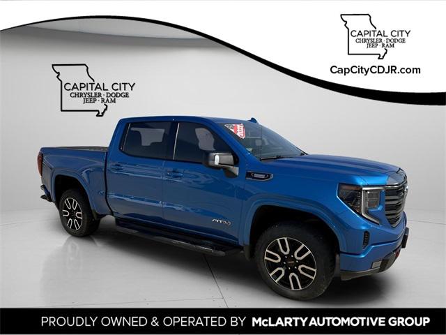 2022 GMC Sierra 1500 4WD Crew Cab Short Box AT4 2022 GMC Sierra 1500 4WD Crew Cab Short Box AT4