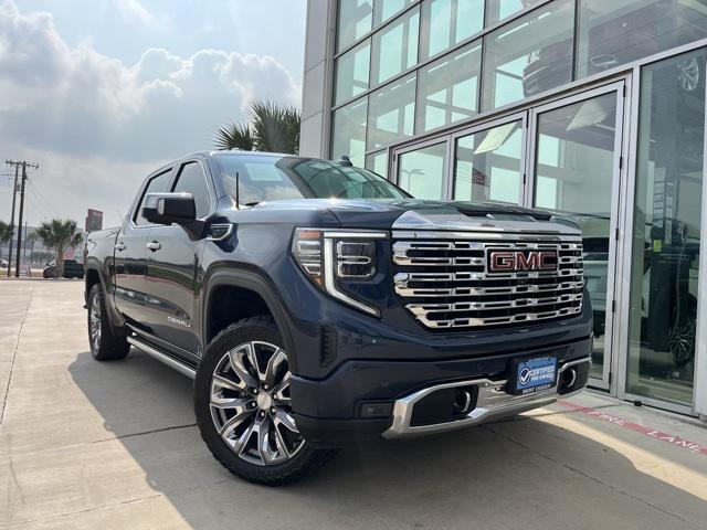2023 GMC Sierra 1500 4WD Crew Cab Short Box Denali