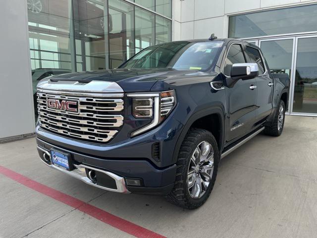 2023 GMC Sierra 1500 4WD Crew Cab Short Box Denali