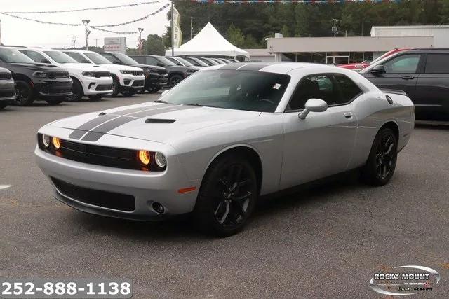 2022 Dodge Challenger SXT 2022 Dodge Challenger SXT