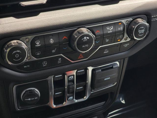2024 Jeep Wrangler 4-Door Sahara 4x4