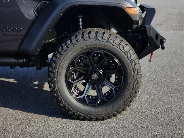 2024 Jeep Wrangler 4-Door Willys 4x4
