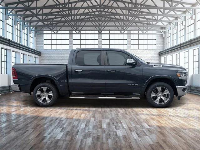2019 RAM 1500 Laramie Crew Cab 4x4 57 Box