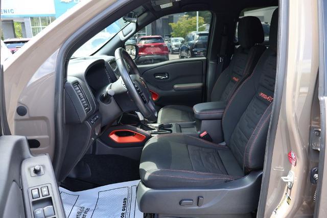 2024 Nissan Frontier Crew Cab PRO-4X 4x4
