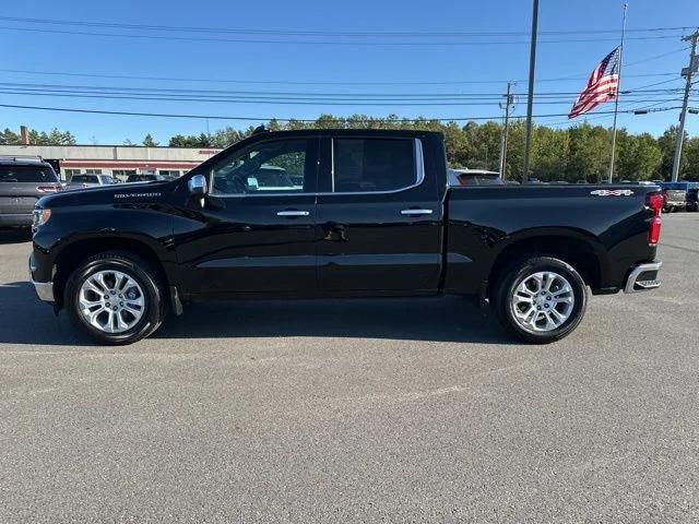 2023 Chevrolet Silverado 1500 4WD Crew Cab Short Bed LTZ