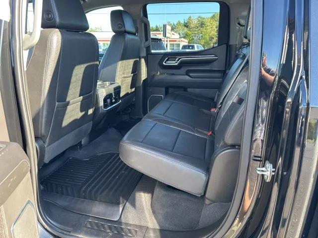 2023 Chevrolet Silverado 1500 4WD Crew Cab Short Bed LTZ
