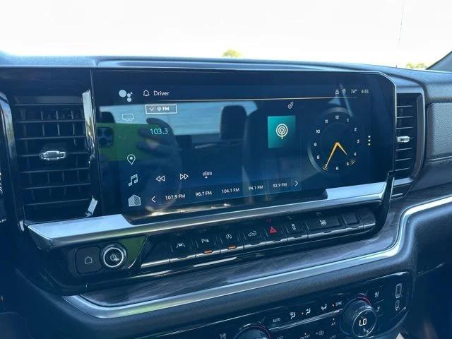 2023 Chevrolet Silverado 1500 4WD Crew Cab Short Bed LTZ