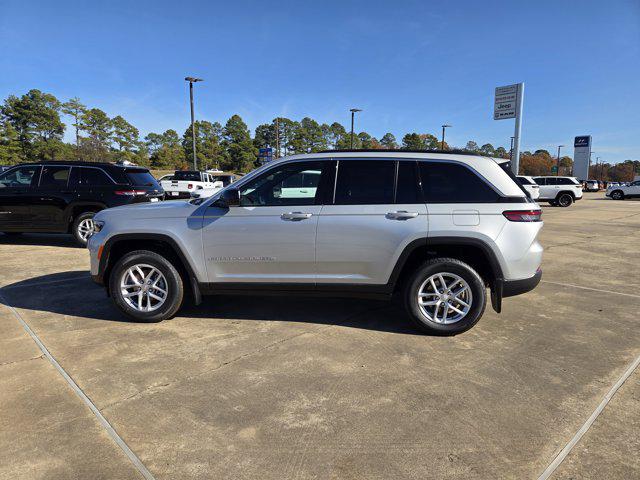 2025 Jeep Grand Cherokee GRAND CHEROKEE LAREDO X 4X2