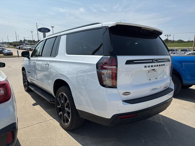 2023 Chevrolet Suburban 4WD RST