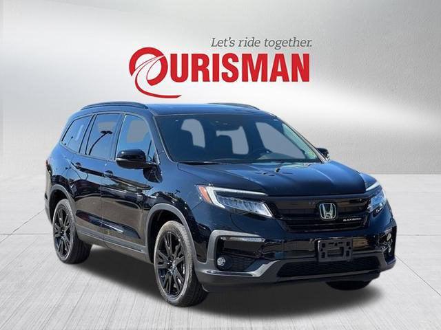 2022 Honda Pilot AWD Black Edition