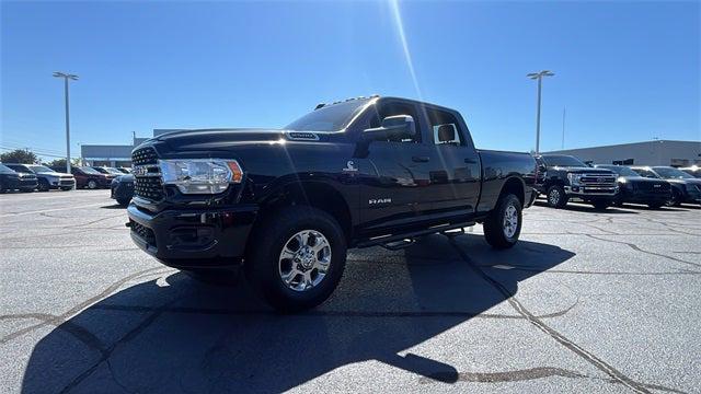2022 RAM 2500 Big Horn Crew Cab 4x4 64 Box