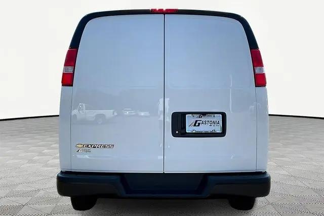 2025 Chevrolet Express Cargo Van RWD 3500 Regular Wheelbase WT