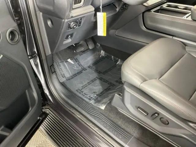 2025 Ford Expedition Active MAX