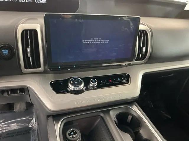 2025 Ford Expedition Active MAX