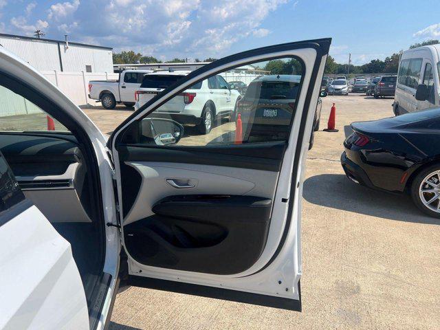 2026 Hyundai Tucson Limited - Photo 10