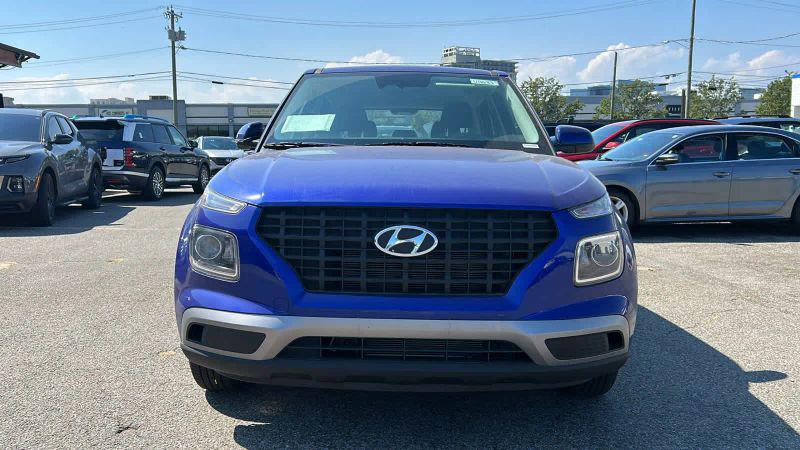 2025 Hyundai Venue SE