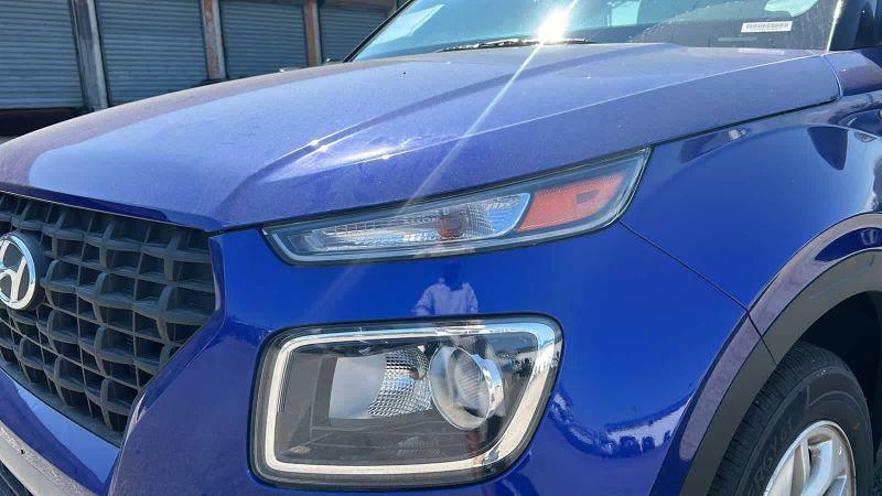 2025 Hyundai Venue SE