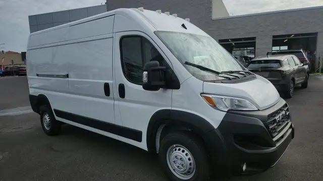 2025 Ram ProMaster 2500 Cargo Van Tradesman High Roof 159" WB w/Pass Seat
