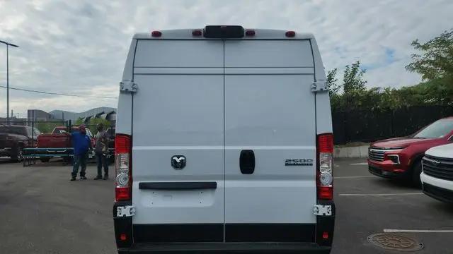 2025 Ram ProMaster 2500 Cargo Van Tradesman High Roof 159" WB w/Pass Seat