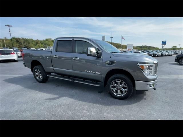 2018 Nissan TITAN XD SL Gas 2018 Nissan TITAN XD SL Gas