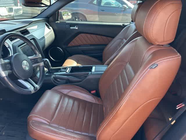 2013 Ford Mustang V6 Premium