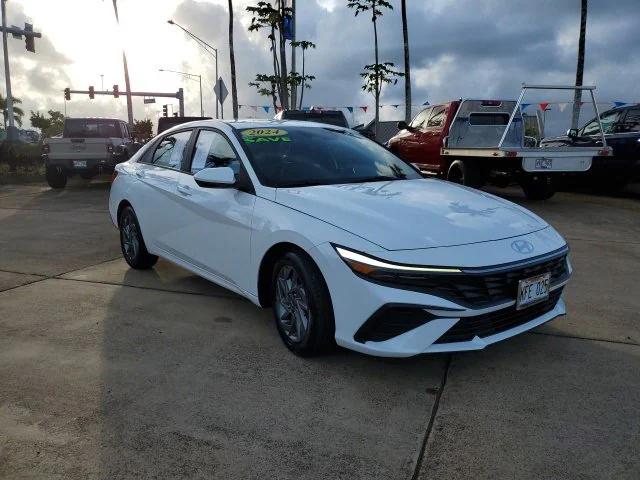 2024 Hyundai Elantra SEL 2024 Hyundai Elantra SEL