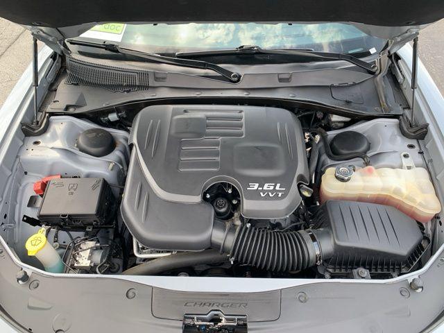 2022 Dodge Charger SXT RWD