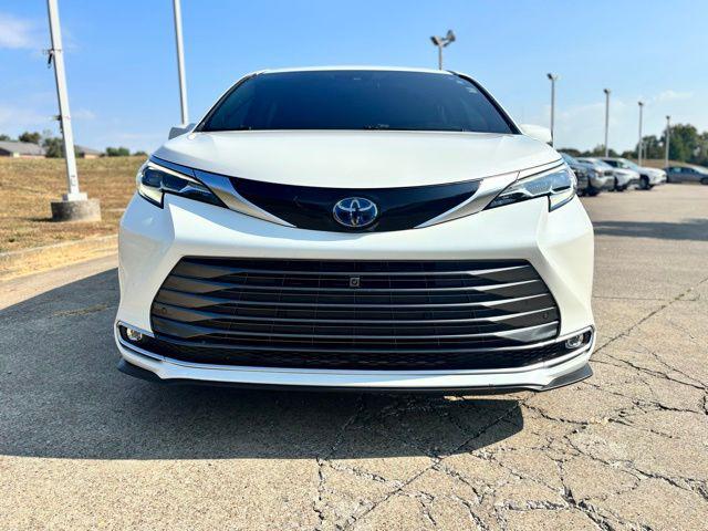 2021 Toyota Sienna Platinum