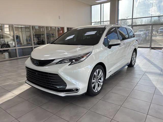 2021 Toyota Sienna Platinum