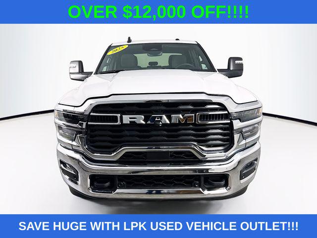 2025 RAM 2500 Big Horn Crew Cab 4x4 64 Box 2025 RAM 2500 Big Horn Crew Cab 4x4 64 Box