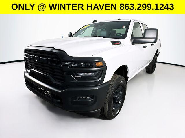 2025 RAM 3500 Tradesman Crew Cab 4x4 64 Box